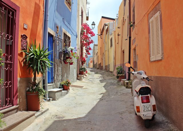 Wonen en leven in Italië - Photo by La So on Unsplash Wonen en leven in Italië