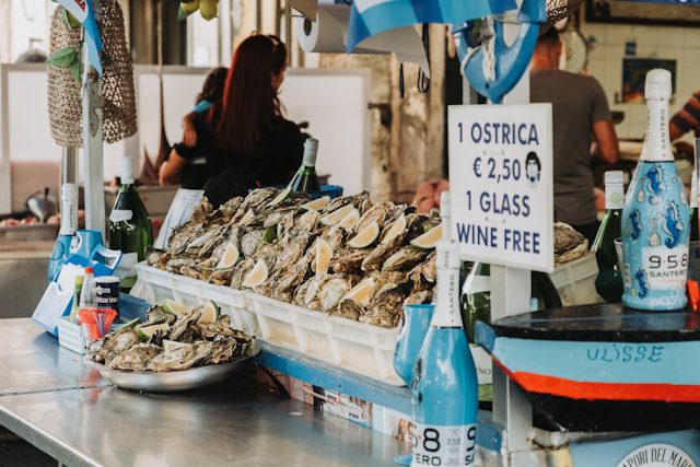 Oesters in Sicilië Italië - Photo by Dagnija Berzina on Unsplash Oesters, seafood, Sicilië, Italië