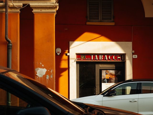 tabaccheria Italië - Het Italiaanse openbaar vervoer: Een reis door La Dolce Vita!