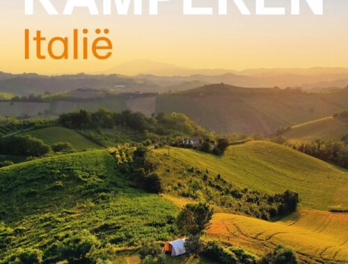 Gids voor rustiek kamperen in Italië, met verborgen kampeerplekken, praktische tips en inspirerende verhalen van Judith Mulder.