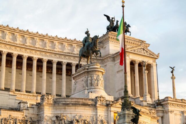 Navigeren door de Italiaanse bureaucratie: Tips voor een soepele start